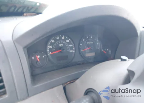 2005 Jeep Grand Cherokee Laredo/Columbia/Freedom from USA, damaged, VIN 1J4GR48K55C541062